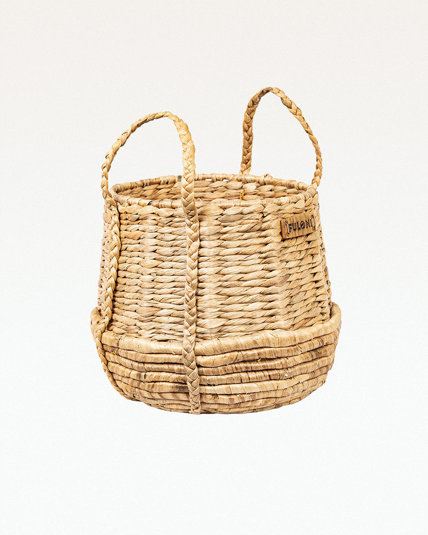 Ornia Water Hyacinth Planter