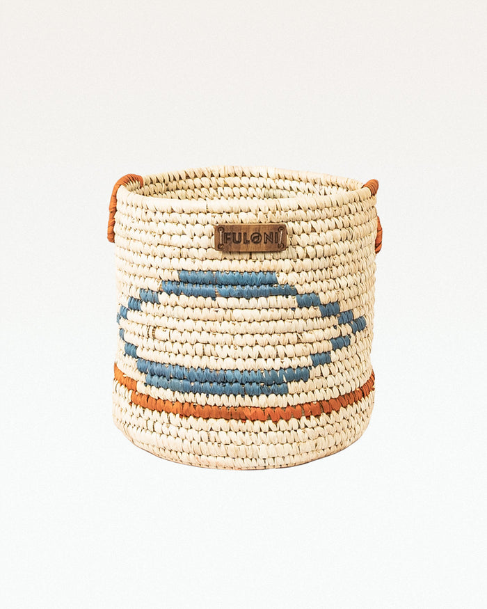 Alpine Sabaigrass Planter