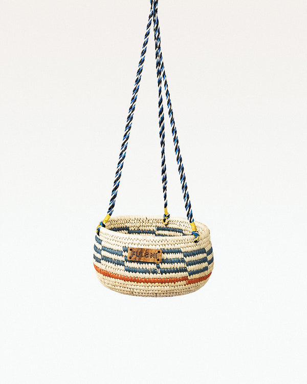 Pogon Sabaigrass Hanging Planter